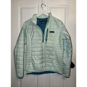 Patagonia Light Mint Green Quilted Puffer Pullover